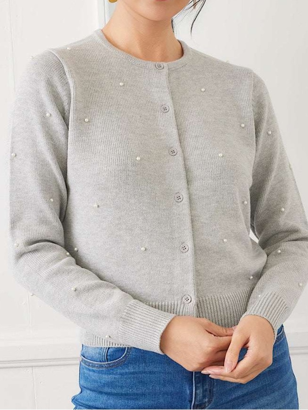 3/$25 ✨ Carmen Marc Valvo Pearl Embellished Gray Cardigan Sweater S
